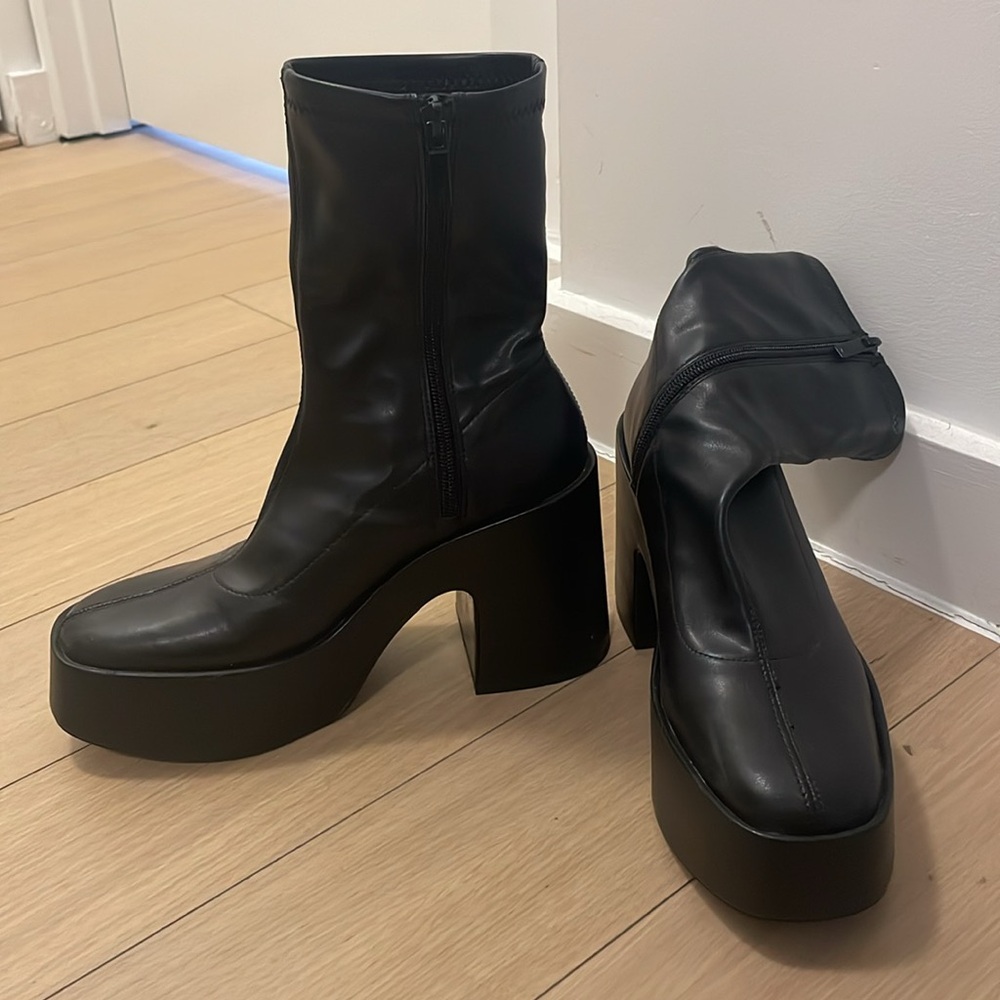 Zara Boots